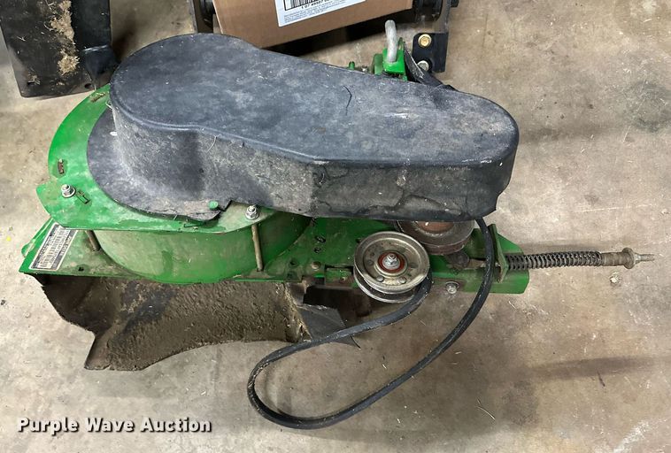 image for item IB9276 (2) lawn mower baggers