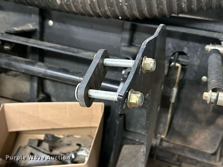 image for item IB9276 (2) lawn mower baggers