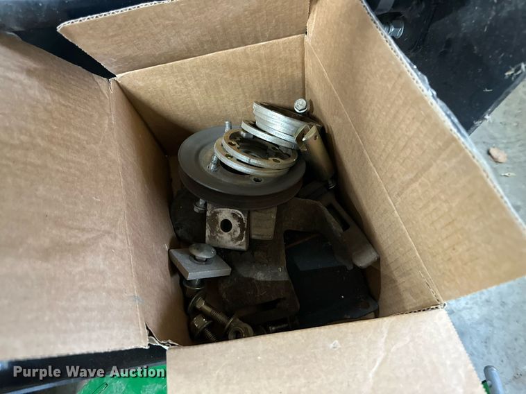 image for item IB9276 (2) lawn mower baggers