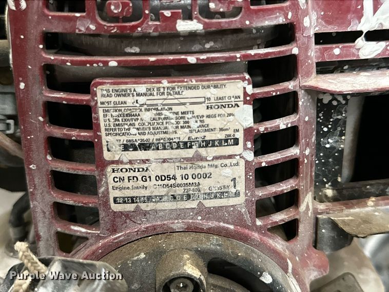 image for item IB9279 (3) Turfliner line painters