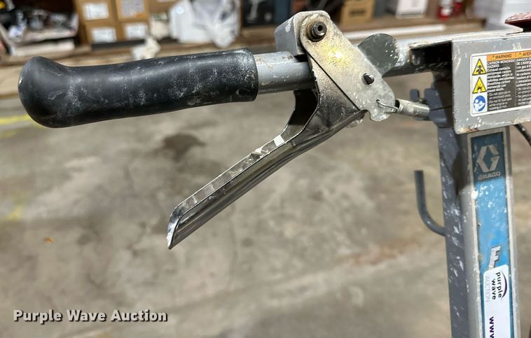 image for item IB9279 (3) Turfliner line painters