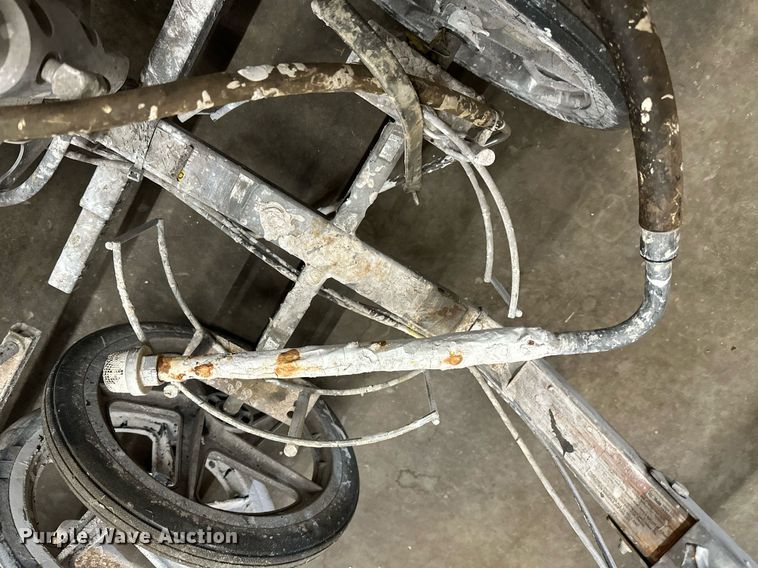 image for item IB9279 (3) Turfliner line painters