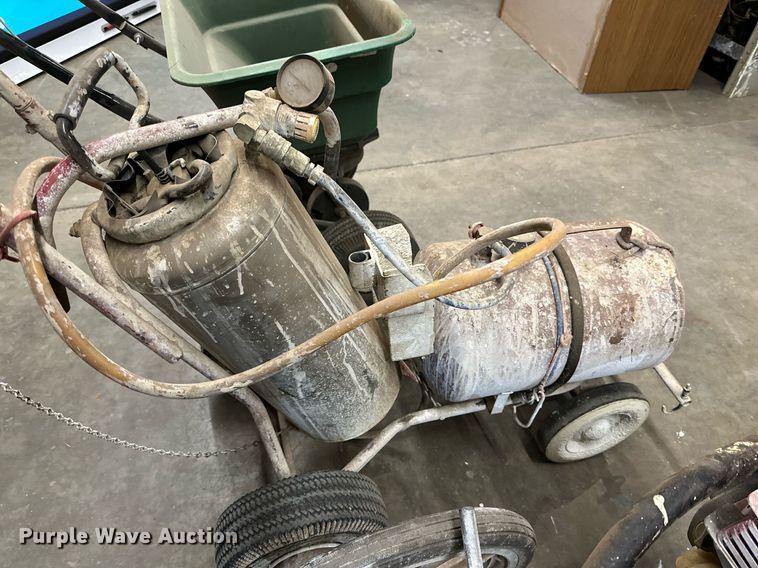 image for item IB9279 (3) Turfliner line painters