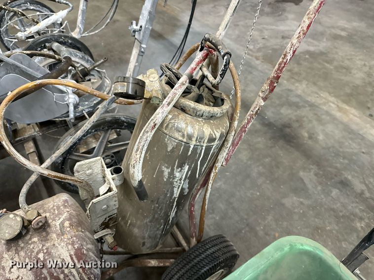 image for item IB9279 (3) Turfliner line painters