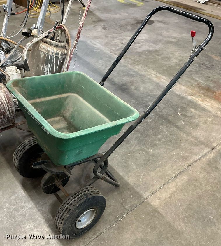 image for item IB9279 (3) Turfliner line painters