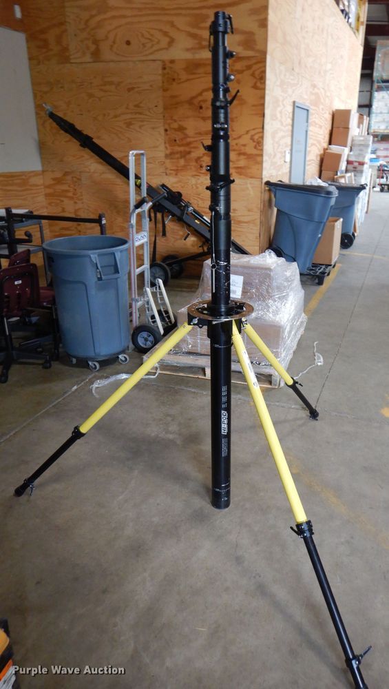 image for item IQ9804 Hi-Pod  camera tripod