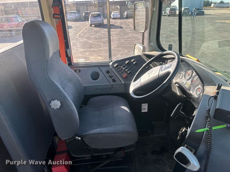 image for item IU9179 2012 International CE  school bus