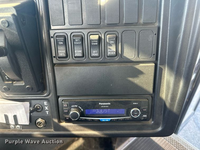 image for item IU9179 2012 International CE  school bus