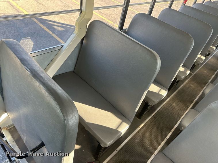 image for item IU9179 2012 International CE  school bus