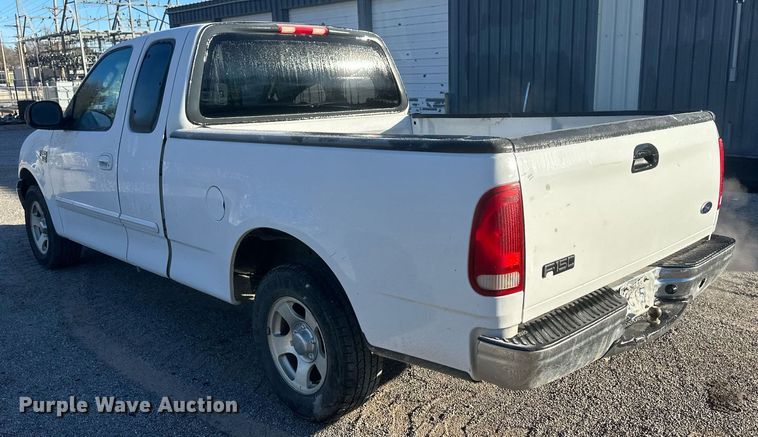 image for item IU9202 2003 Ford F150  SuperCab pickup truck