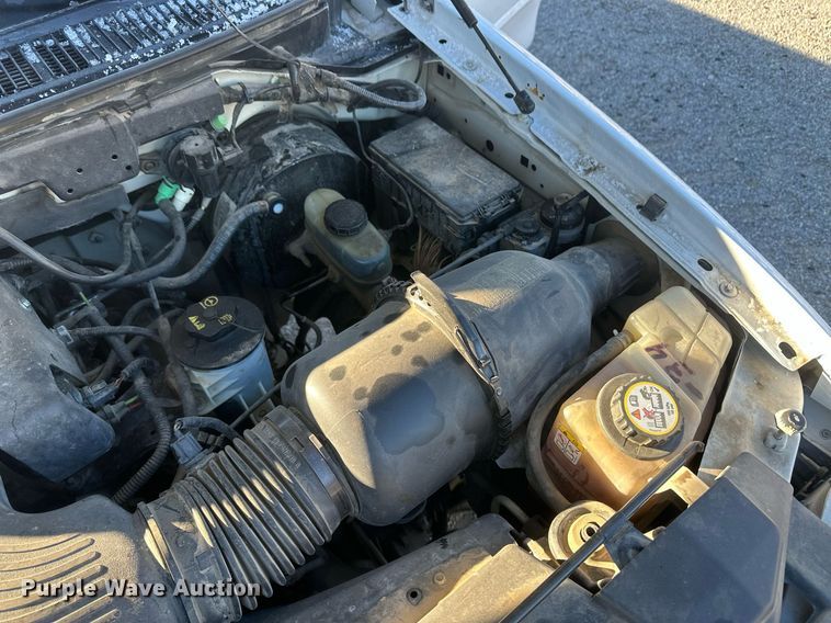 image for item IU9202 2003 Ford F150  SuperCab pickup truck