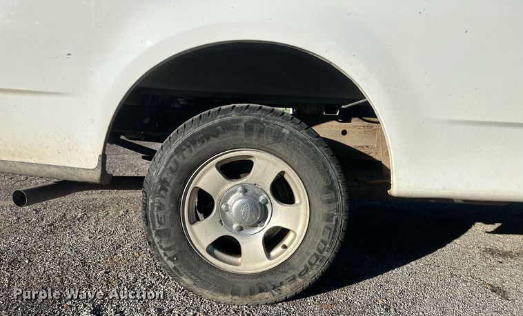 image for item IU9202 2003 Ford F150  SuperCab pickup truck