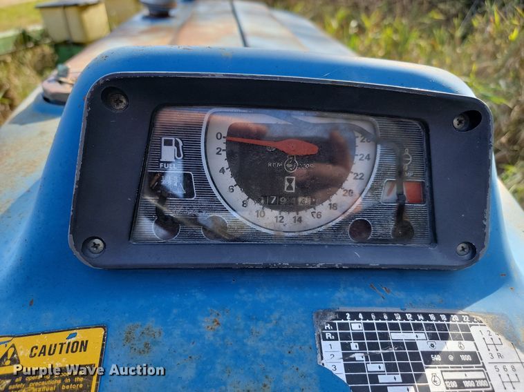 image for item JG9753 Ford 2600  tractor