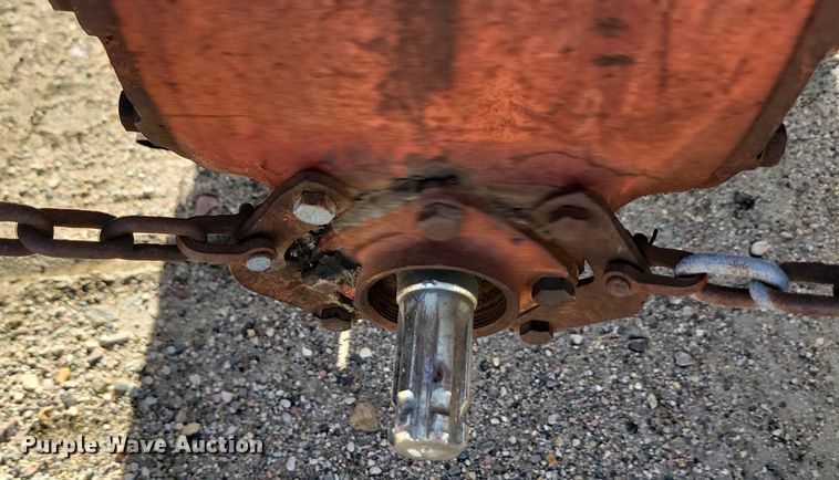 image for item JG9755 Ford  tractor