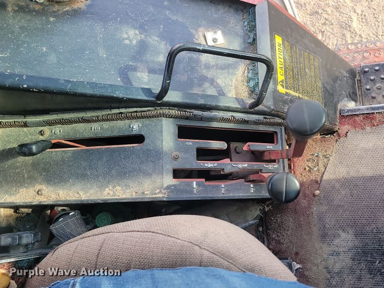 image for item KT9939 1979 International 1086  tractor