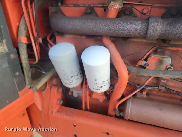 image for item KT9939 1979 International 1086  tractor