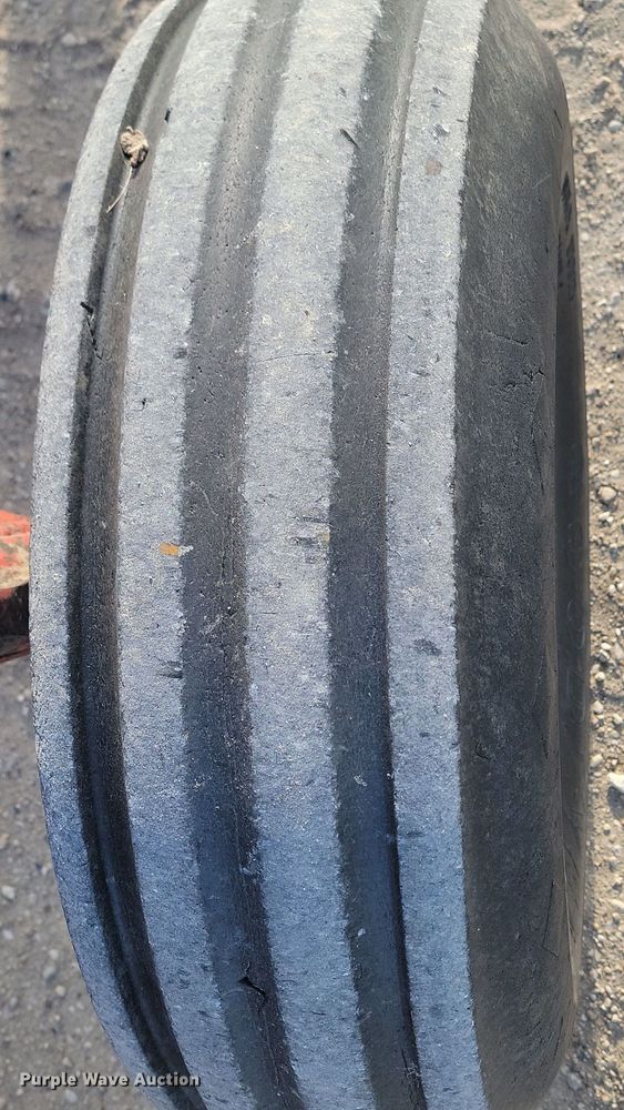 image for item KT9939 1979 International 1086  tractor