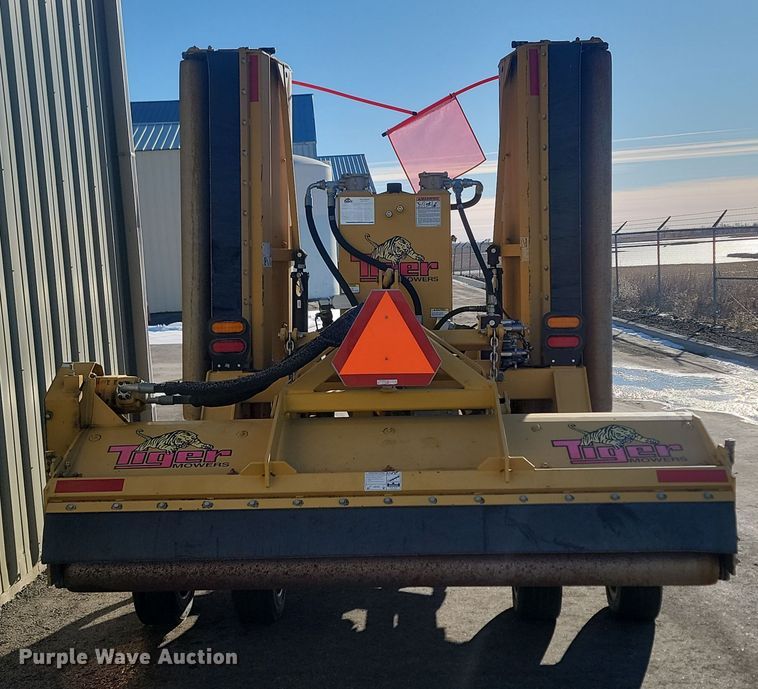 image for item KT9947 Tiger  batwing flail mower