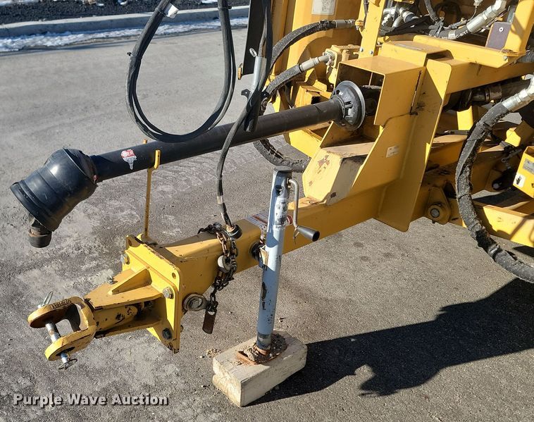 image for item KT9947 Tiger  batwing flail mower