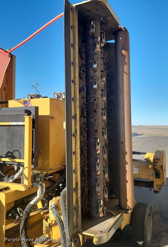 image for item KT9947 Tiger  batwing flail mower