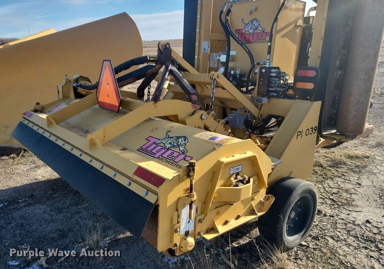 image for item KT9948 Tiger  batwing flail mower