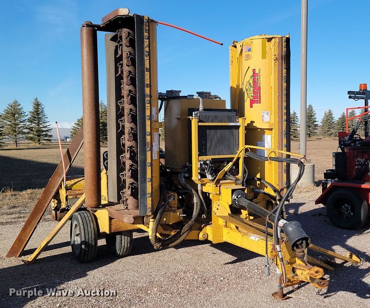 image for item KT9949 Tiger  batwing flail mower