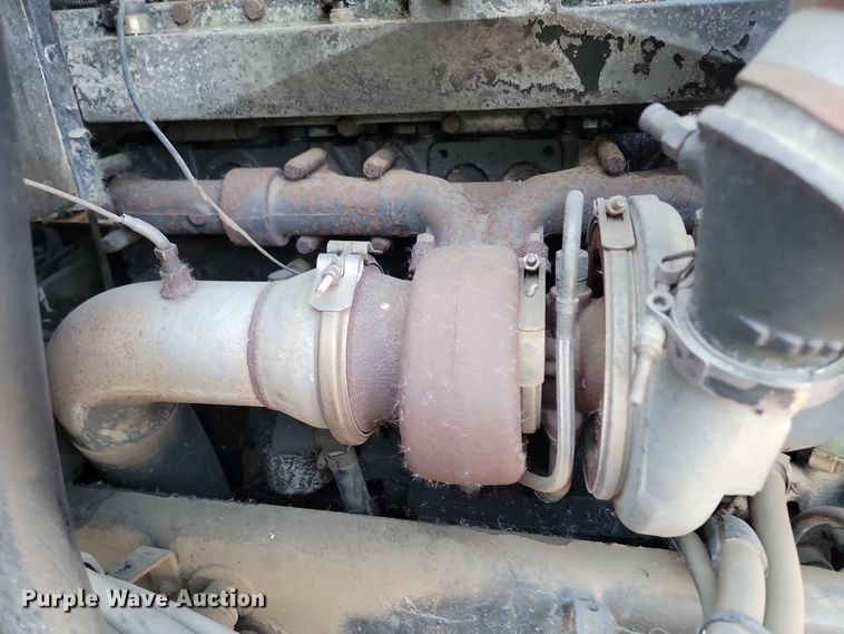 image for item KT9953 1996 Peterbilt 385  semi truck