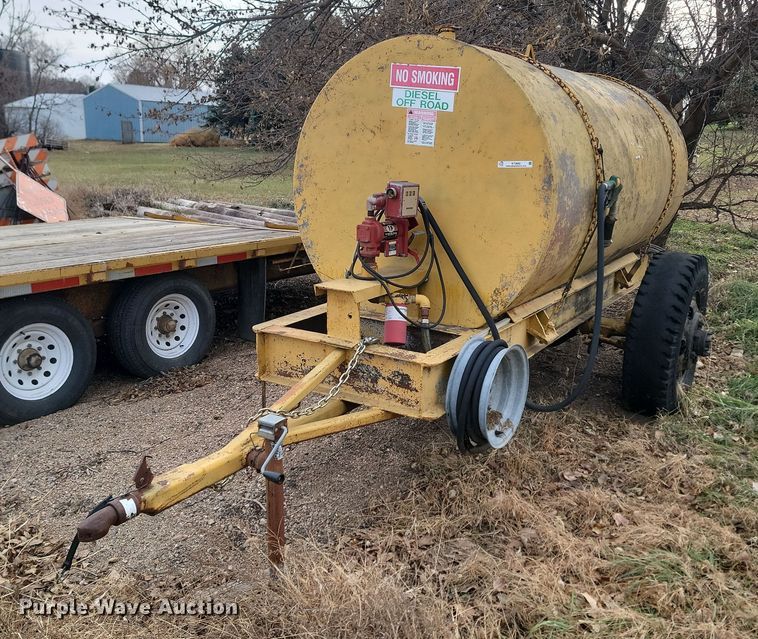 image for item KT9992 Fuel tank trailer