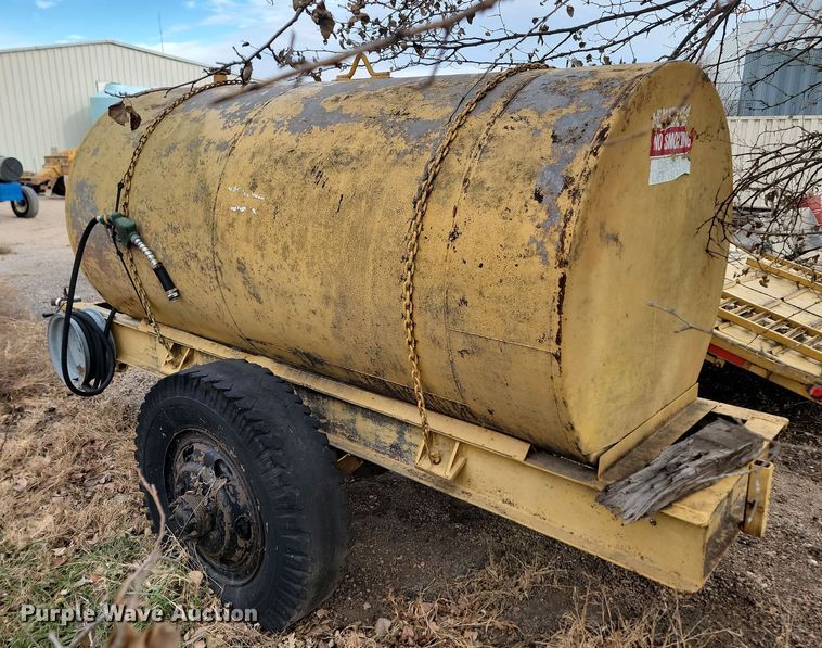 image for item KT9992 Fuel tank trailer