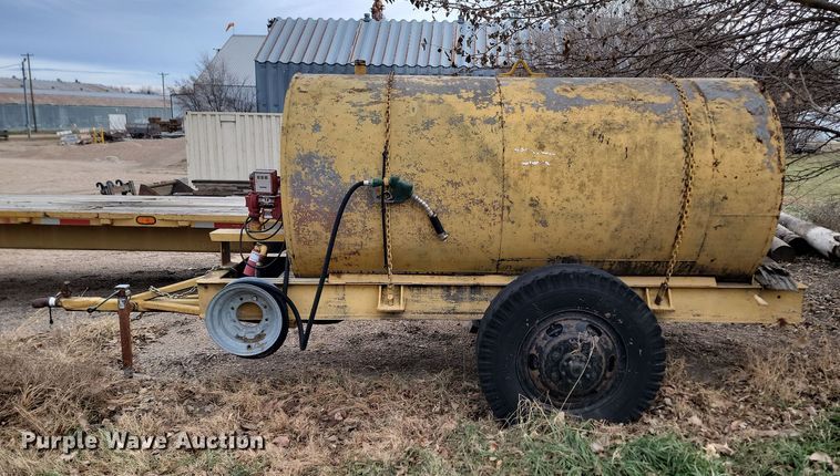 image for item KT9992 Fuel tank trailer