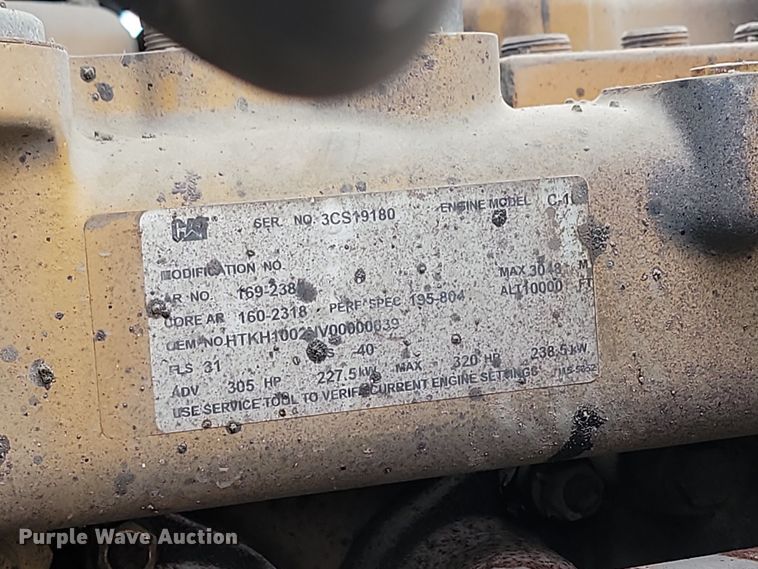 image for item KT9995 2001 International 2674  oil distributor truck