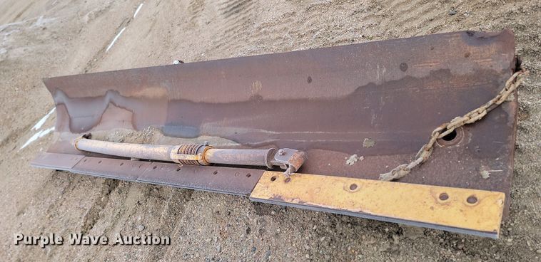 image for item KT9997 Motor grader attachments