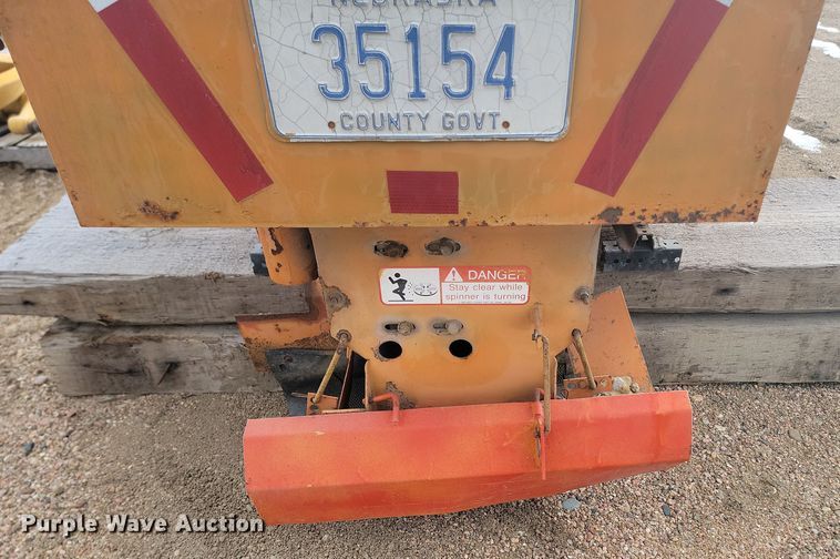 image for item KU9005 Swenson  spreader