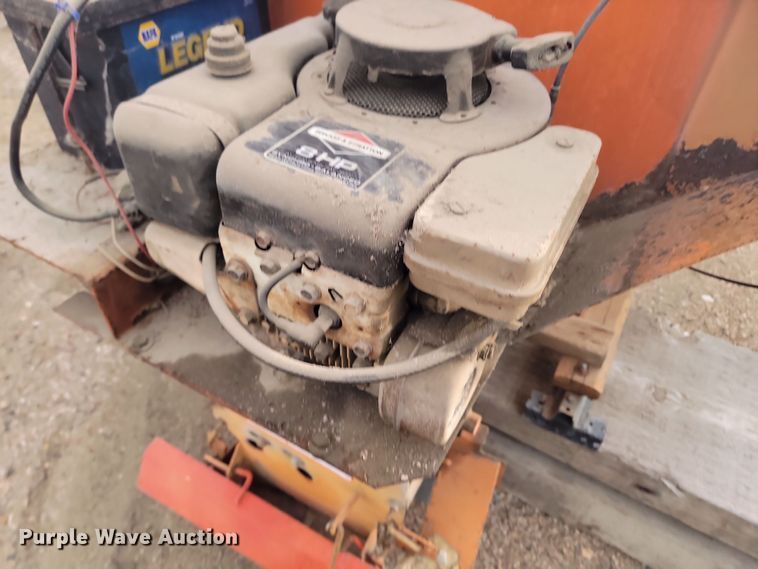 image for item KU9005 Swenson  spreader