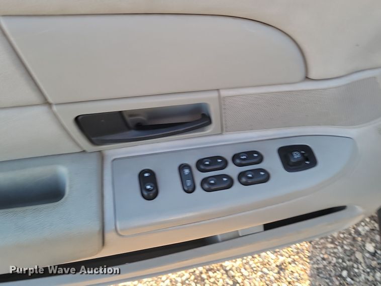 image for item KU9020 2005 Ford Crown Victoria Police Interceptor