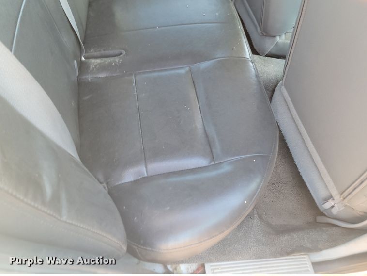 image for item KU9020 2005 Ford Crown Victoria Police Interceptor