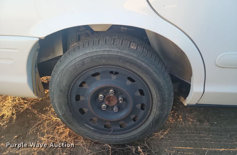 image for item KU9020 2005 Ford Crown Victoria Police Interceptor