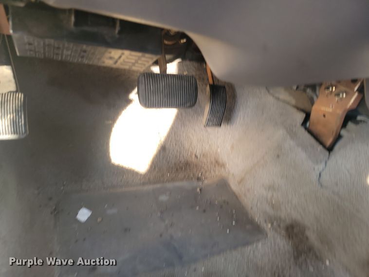 image for item KU9021 2001 Ford Crown Victoria Police Interceptor