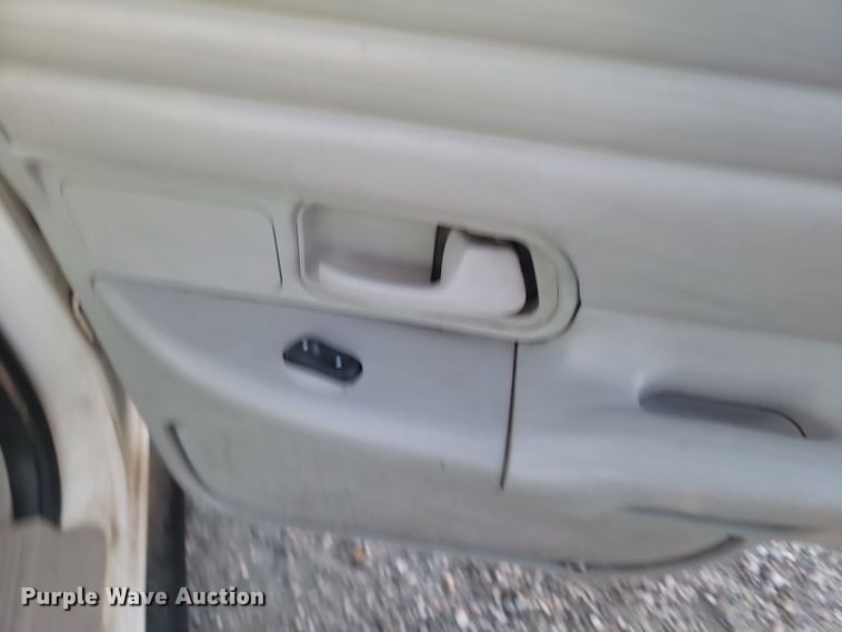 image for item KU9021 2001 Ford Crown Victoria Police Interceptor