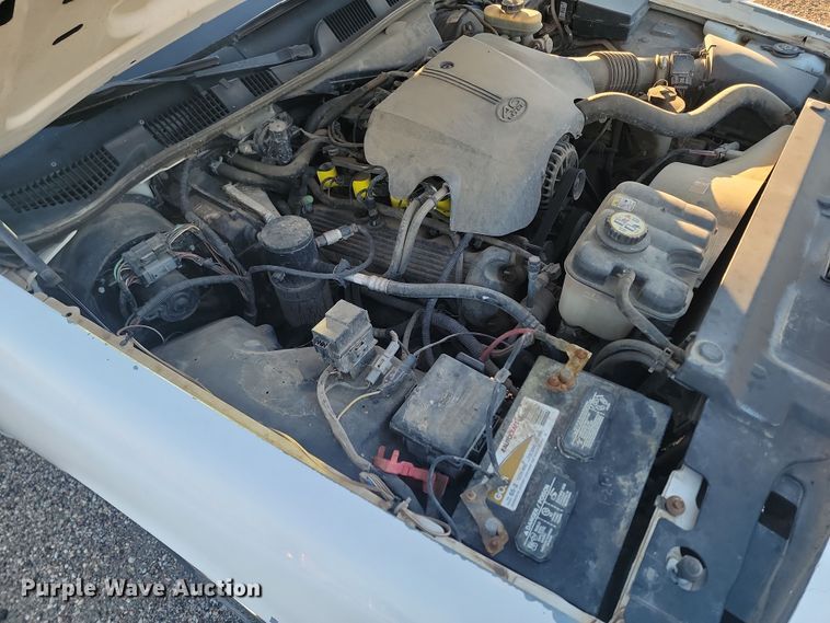 image for item KU9021 2001 Ford Crown Victoria Police Interceptor