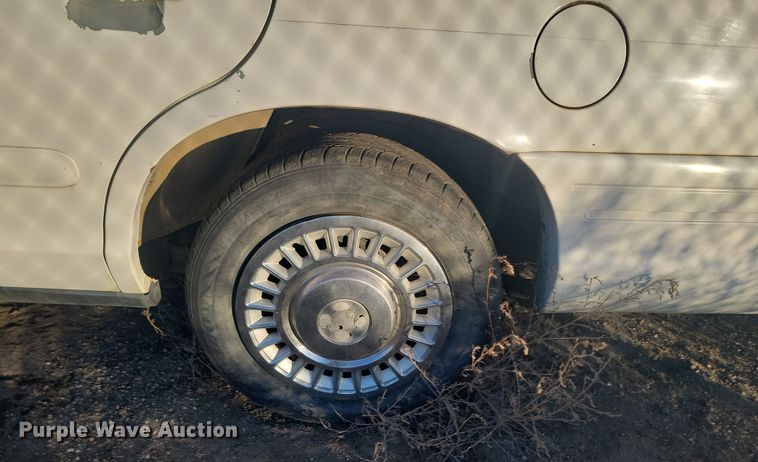 image for item KU9021 2001 Ford Crown Victoria Police Interceptor