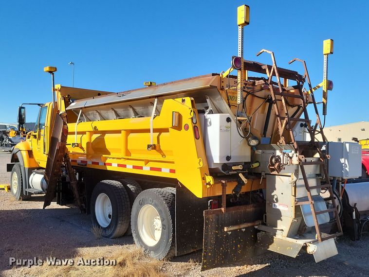 image for item KU9031 2010 International  Work Star 7600 SFA dump truck