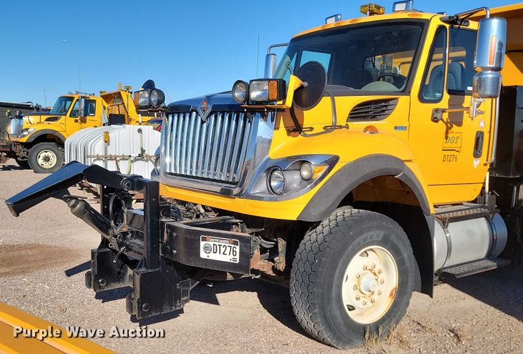 image for item KU9031 2010 International  Work Star 7600 SFA dump truck