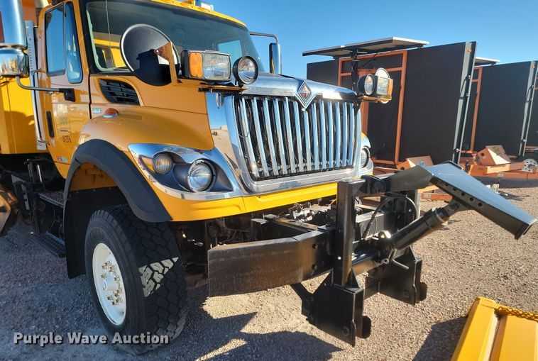 image for item KU9031 2010 International  Work Star 7600 SFA dump truck