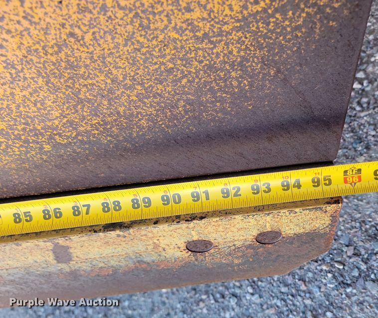 image for item KU9031 2010 International  Work Star 7600 SFA dump truck