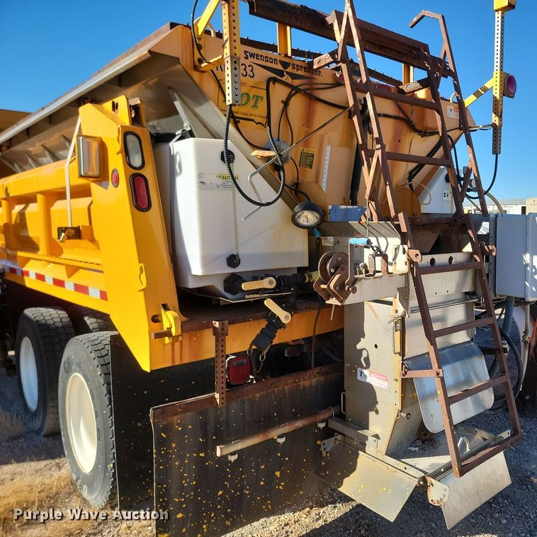 image for item KU9031 2010 International  Work Star 7600 SFA dump truck