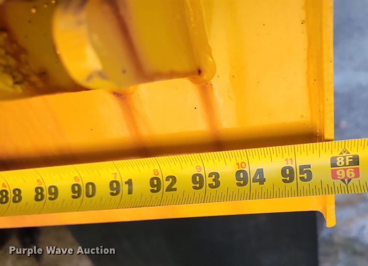 image for item KU9031 2010 International  Work Star 7600 SFA dump truck