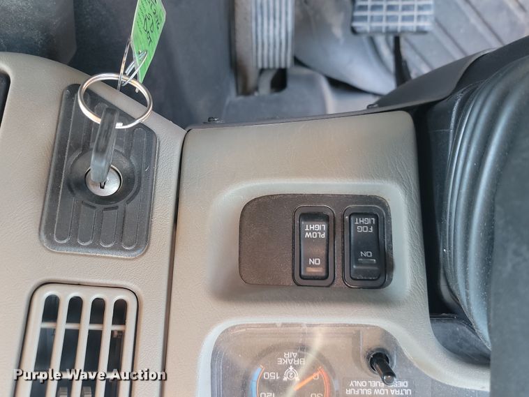 image for item KU9031 2010 International  Work Star 7600 SFA dump truck