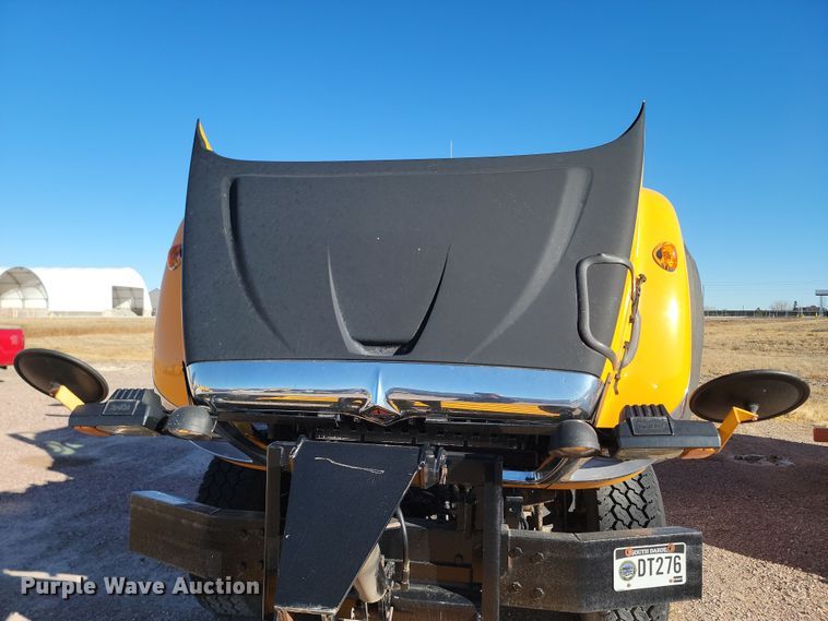 image for item KU9031 2010 International  Work Star 7600 SFA dump truck