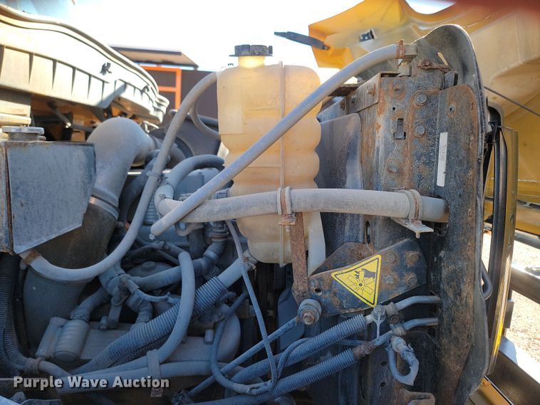 image for item KU9031 2010 International  Work Star 7600 SFA dump truck